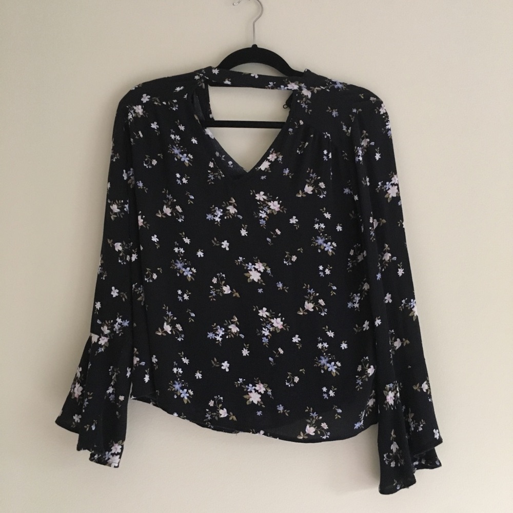 •american eagle black floral choker top•